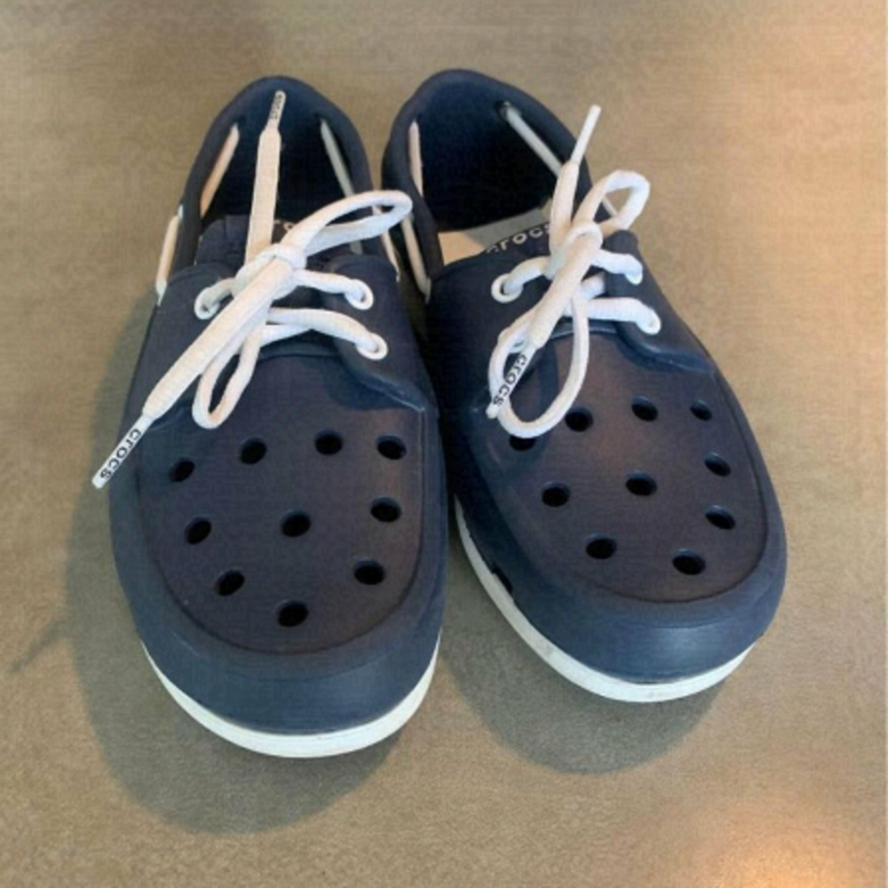 CROCS boat shoes. Boys size 3. Navy and white. New condition.